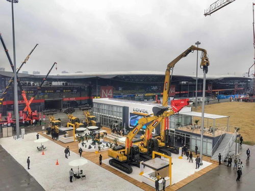 機(jī)不可失，智領(lǐng)未來(lái) 雷沃工程機(jī)械差異化產(chǎn)品引行業(yè)關(guān)注